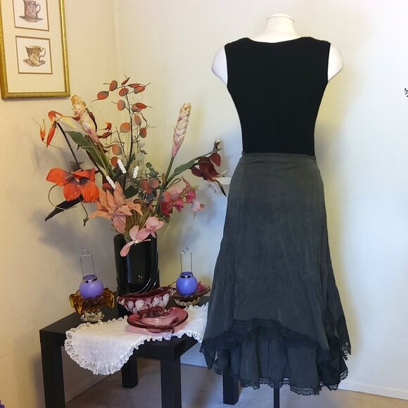 NWT Women Olive Green 3-Layers of Tiered Ruffle Lace Design Midi Skirts L 12 - Picture 12 of 15